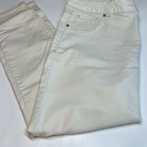 d. jeans Cream Straight Leg Jeans Soft Denim - Size 14